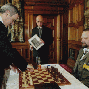 Tříkrálová šachová simultánka se šachovým mistrem Zdeňkem Cholevou